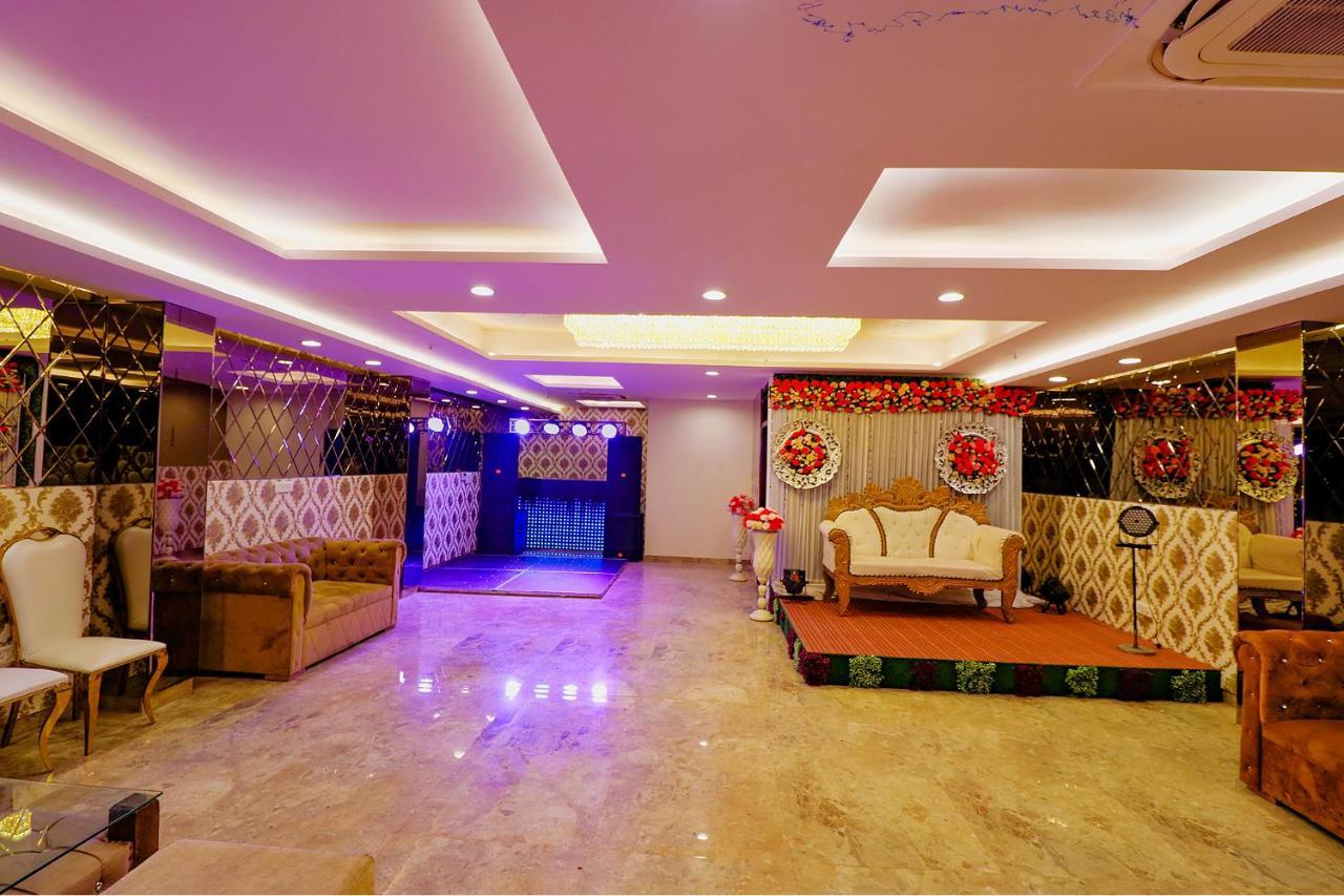 Fabhotel Corporate Stay Noida Esterno foto